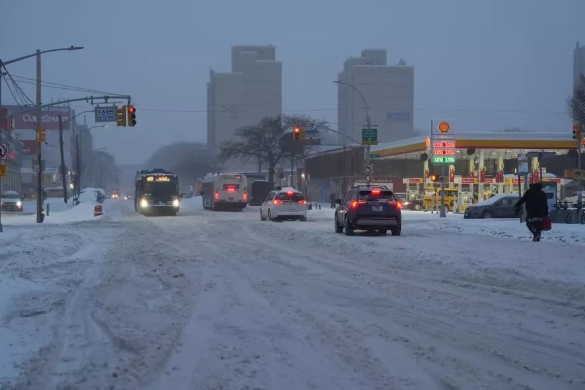 ABD'de kar fırtınası kabusu: 5 ölü, binlerce uçuş iptal
