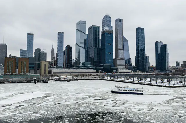 ABD'de tarihi soğuklar: 30 ölü, Hudson Nehri dondu