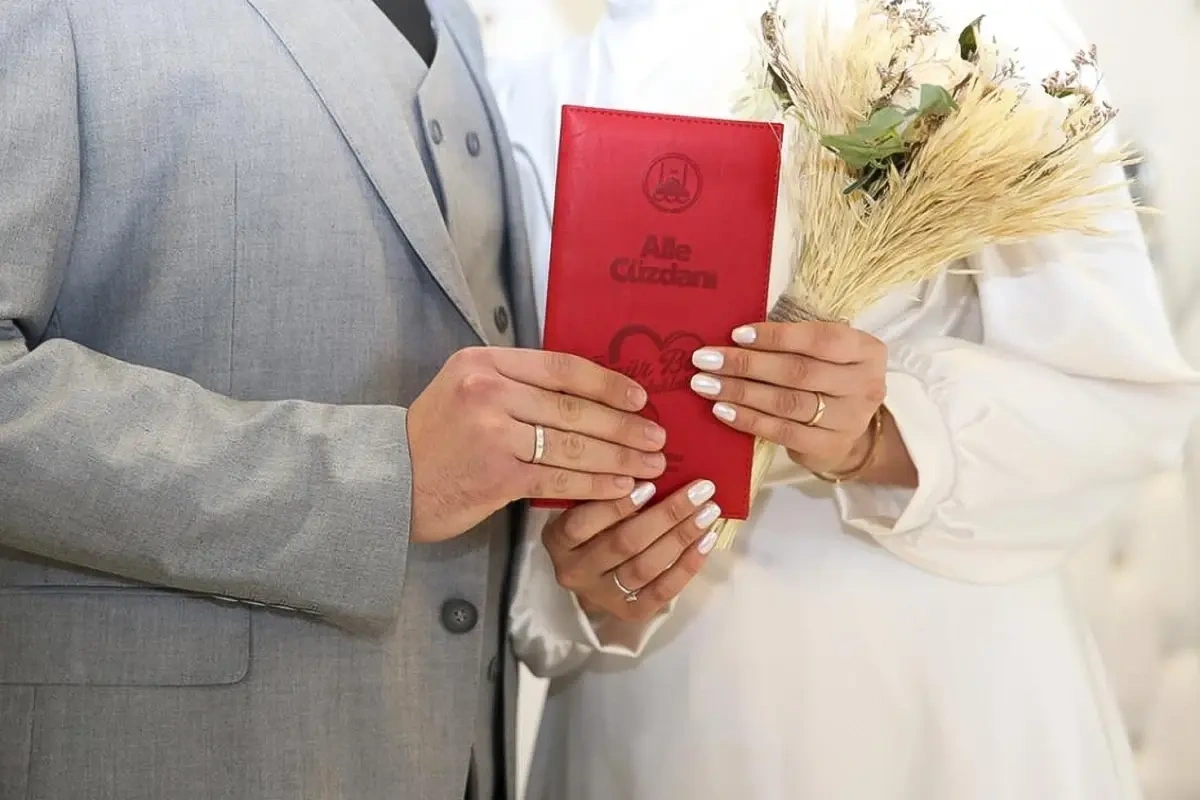 AK Parti’den evlilik öncesi “evlilik ehliyeti” planı