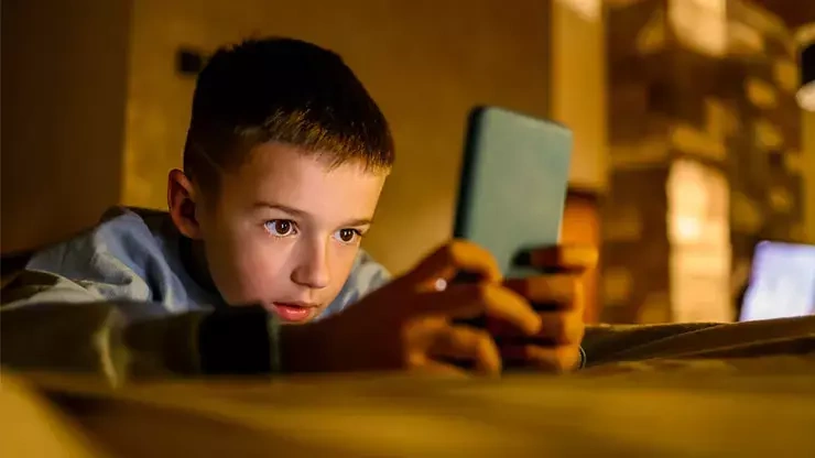 AK Parti'den sosyal medyaya 15 yaş sınırı: Yüz tanıma sistemi geliyor