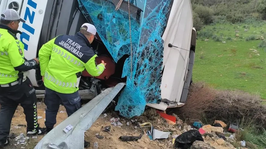 Antalya ve Burdur'da çifte facia: 16 ölü, çok sayıda yaralı