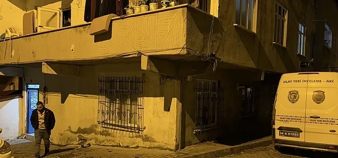 Arnavutköy'de eve silahlı baskın: 4 yaşındaki çocuk da darp edildi