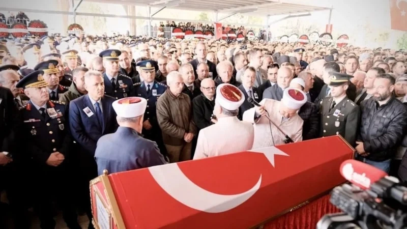 Balıkesir'de F-16 faciası: Şehit pilot İbrahim Bolat toprağa verildi