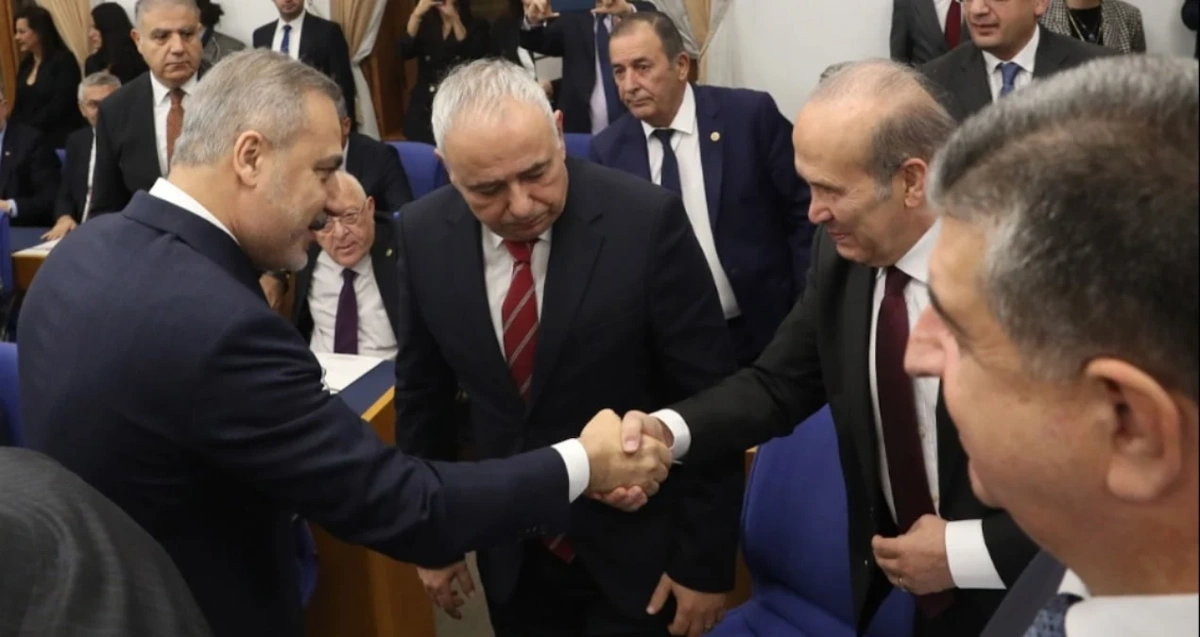 Batum Başkonsolosu'nun kumar görüntüleri Meclis'te tartışıldı