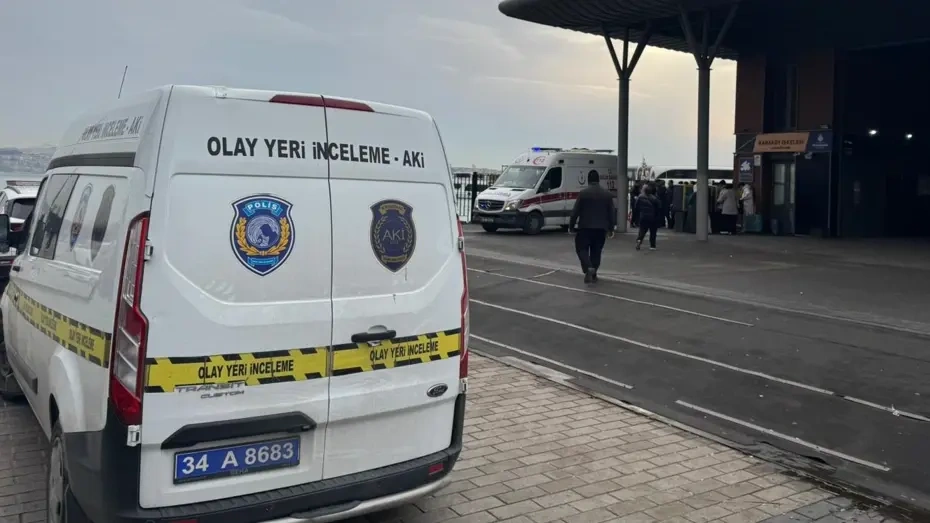 Beyoğlu'nda denizden kadın cesedi çıkarıldı: Kimlik tespiti yapılamadı