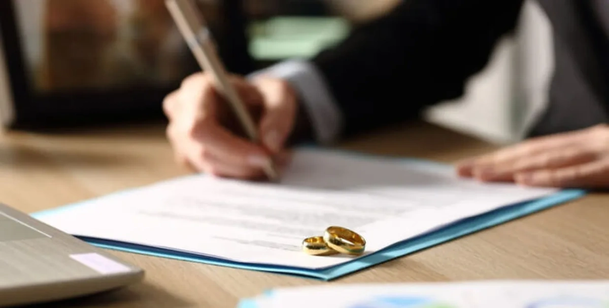 Çekişmeli boşanmada yeni dönem: Uzlaşma masası mahkemenin önüne geçiyor