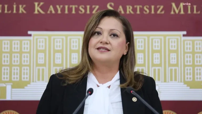 CHP'li Burcu Köksal AK Parti'ye mi geçiyor? Siyasi kulis iddiası