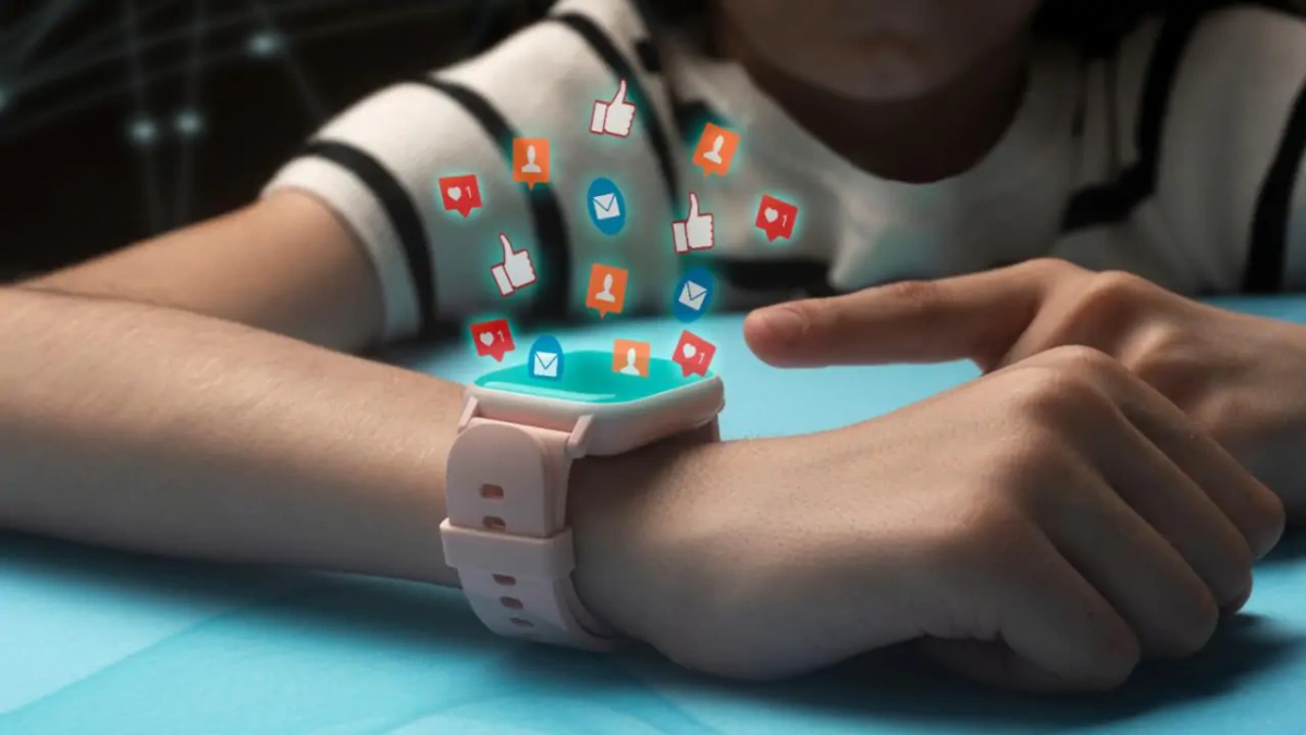 Doğum izni 24 haftaya çıkıyor, 15 yaş altına sosyal medya yasağı geliyor