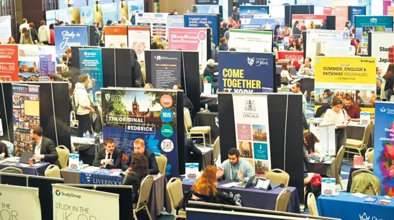 Dünyanın en iyi üniversiteleri Türk gençleri için yarışıyor