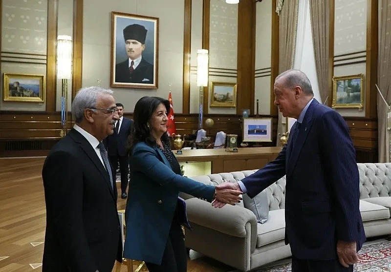 Erdoğan DEM Parti heyetini kabul etti: PKK çekilme kararı masada
