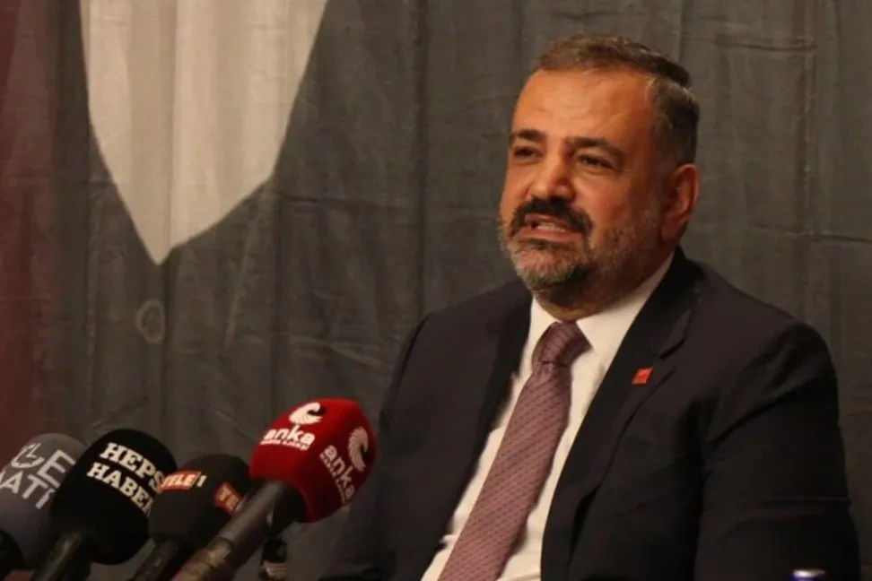 Eski CHP İzmir İl Başkanı Şenol Aslanoğlu yeniden gözaltında