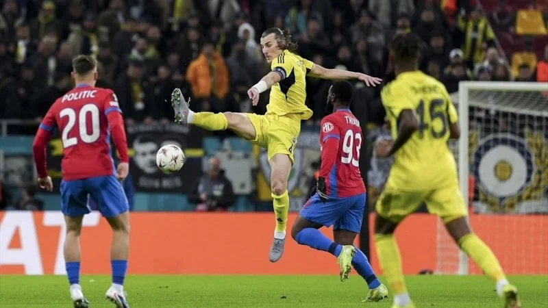 Fenerbahçe, FCSB deplasmanında 1-1 berabere Kaldı, Play-off'a Yükseldi