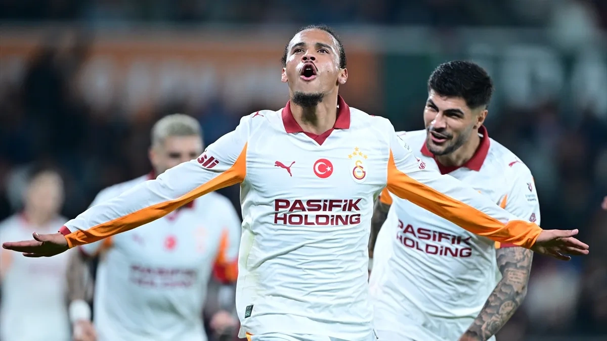 Galatasaray Başakşehir'i 2-1 mağlup etti: Sane şov yaptı