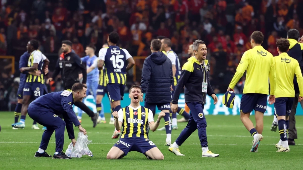 Galatasaray-Fenerbahçe derbisi davasında karar: Oosterwolde ve Mert Hakan'a hapis