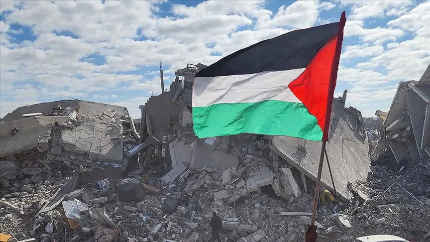 Gazze'de tarihi gün: Ateşkes resmen başladı