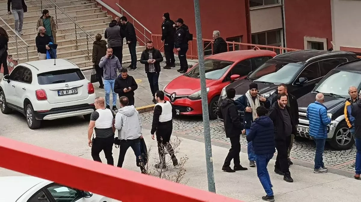 Gümüşhane Üniversitesi'nde rehine krizi: Memur arkadaşını rehin aldı