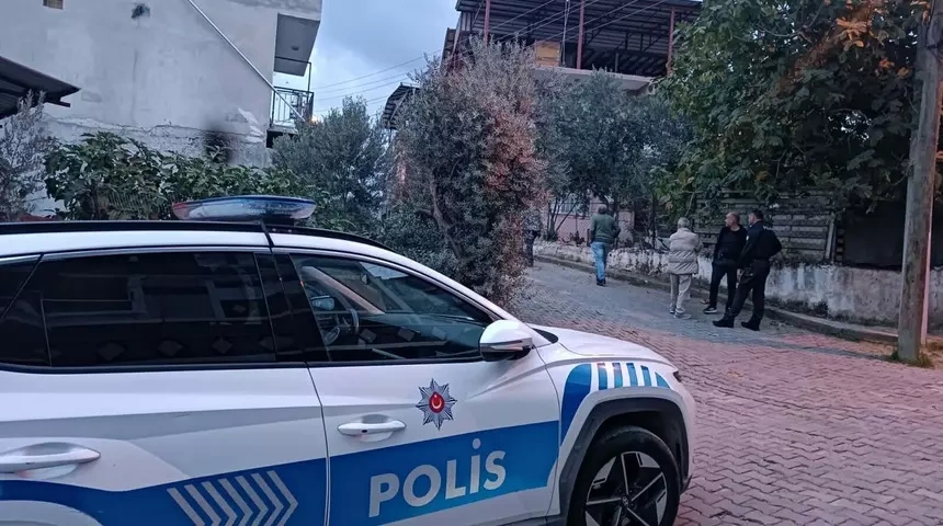 İzmir'de acı olay! Kanser hastası baba engelli kızını öldürüp intihar etti