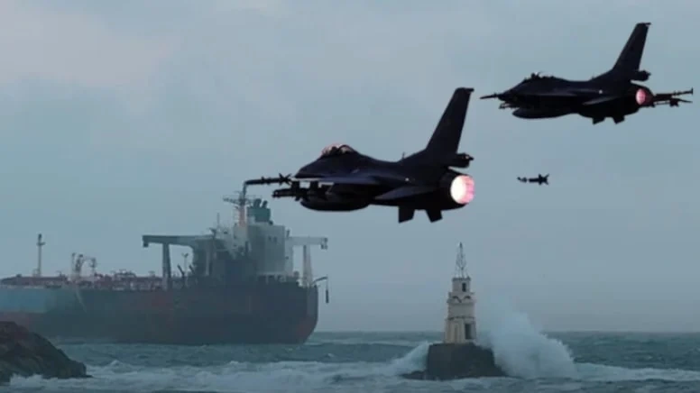 Karadeniz'de gerilim: Türk hava sahasına giren İHA F-16'larla vuruldu