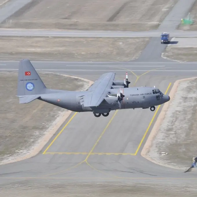 MSB: Azerbaycan’dan ülkemize gelmek üzere havalanan bir C130 kargo uçağımız Gürcistan’da düşmüştür