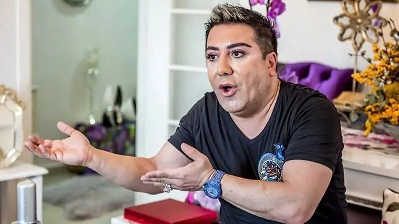 Murat Övüç'e tutuklama: Başörtülü video nedeniyle cezaevine gönderildi