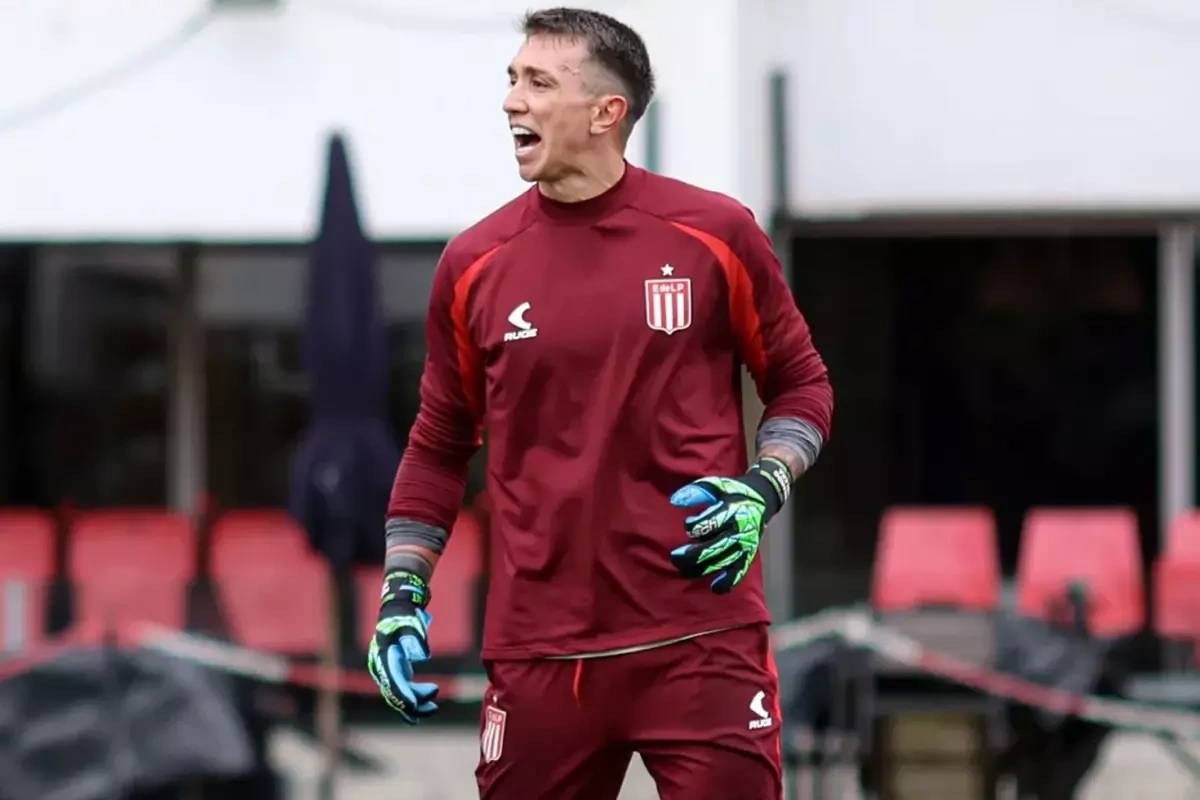 Muslera ve 10 takım arkadaşına seremoni protestosu cezası