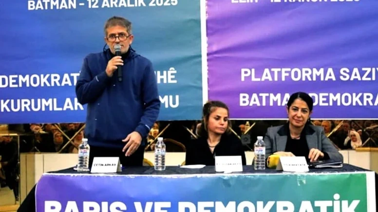 PKK'lı terörist Çetin Arkaş, tahliye sonrası illerde konferans düzenliyor