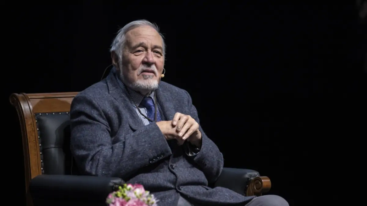 Prof. Dr. İlber Ortaylı rahatsızlığı nedeniyle istirahate çekiliyor