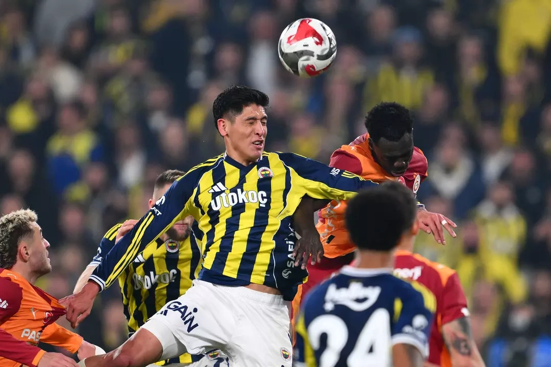 Rıdvan Dilmen'den derbi yorumu: Galatasaray hata yaptı