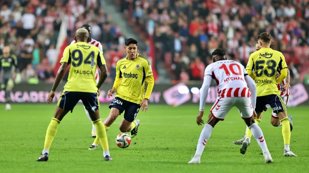 Samsunspor-Fenerbahçe: VAR'ın gölgesinde golsüz berabere!
