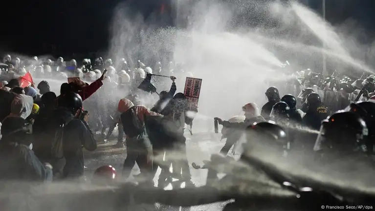 Saraçhane protestosu davalarında toplu beraat kararı