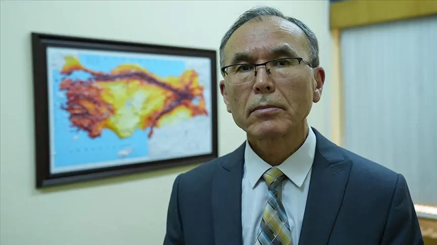 Sındırgı ve Simav'dan İstanbul'a uzanan sismik uyarı