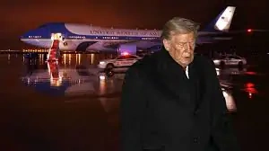 Trump'ın uçağı Davos yolunda arızalandı, Washington'a geri döndü