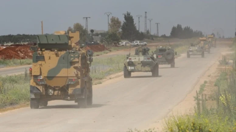 TSK Suriye'nin kuzeyine zırhlı birlik sevkiyatı yaptı