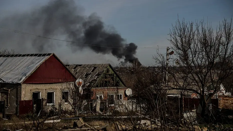 Ukrayna'da Türk gemisi vuruldu: 16 kişi tahliye edildi