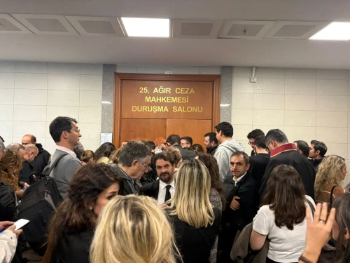 201 gündür tutuklu gazeteci Furkan Karabay tahliye edildi