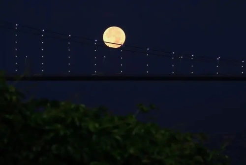 2026 gökyüzü şöleni: Meteor yağmurları ve tutulmalar geliyor