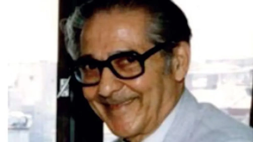 5 Lira'nın arkasındaki isim: Bilim tarihçisi Aydın Sayılı