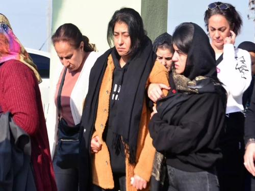 Adana'da aile faciası: Baba çocuklarını yastıkla susturup vurmuş