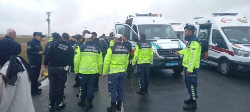 Aksaray'da yürekleri yakan kaza: 2 asker şehit, 1 sivil hayatını kaybetti