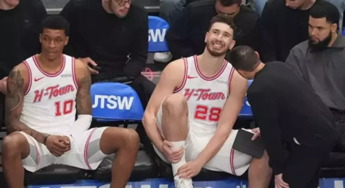 Alperen Şengün sakatlık nedeniyle maçı yarıda bıraktı