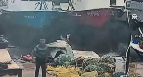 Arızalı balıkçı teknesiyle denize açıldı, cesedi sahilde bulundu