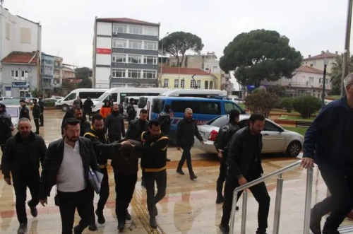 Aydın'da yaşlı çifti öldüren katil mavi çantayla deşifre oldu