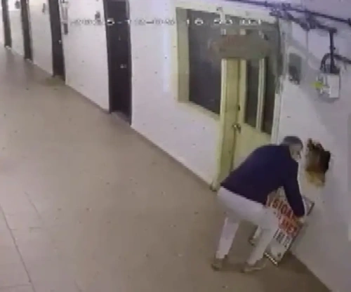 Bakırköy'de 40 bin dolarlık saate film senaryosu gibi hırsızlık