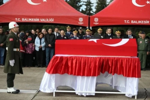 Balıkesir'de F-16 faciası: Şehit pilot İbrahim Bolat toprağa verildi