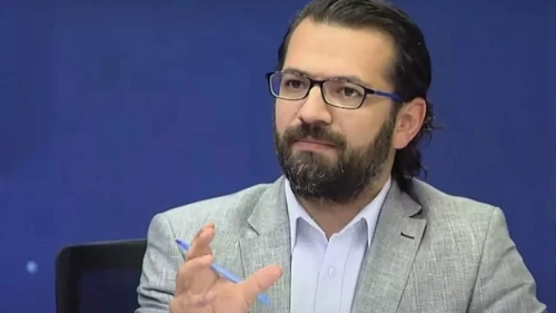 Bayrampaşa'da Başkanvekili seçimi AK Parti'yi karıştırdı: Hacı Yakışıklı isyan etti