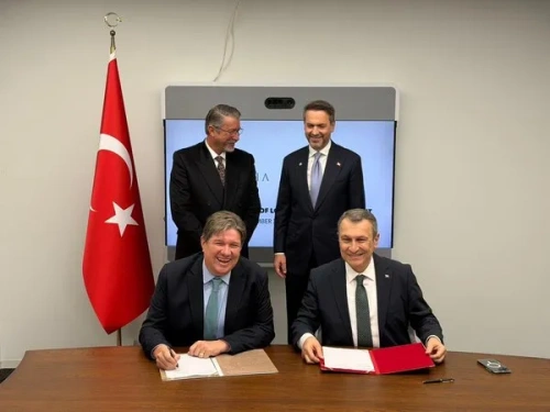 BOTAŞ'tan ABD'ye dev hamle: 70 milyar metreküp LNG anlaşması imzaladı!