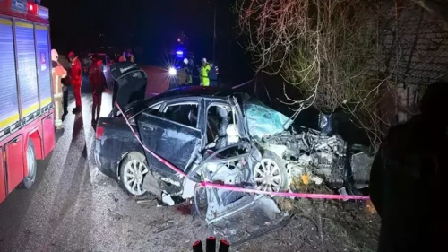 Bursa'da feci kaza: Alkollü sürücünün kullandığı araçta 2 genç kız öldü