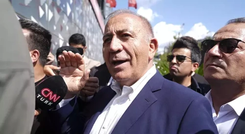 CHP İstanbul kongre davası 27 Şubat'a ertelendi: Gürsel Tekin başkanlığı sürecek