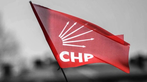 CHP Kurultayı'nda önemli kararlar: Parti Meclisi 80 üyeye çıkarıldı