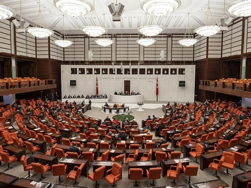 CHP'ye yeni transfer iddiası: Koray Aydın geliyor mu? Mansur Yavaş devrede